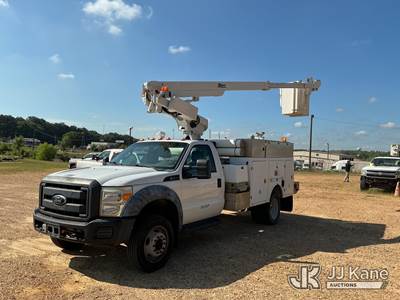 Altec AT200-A, 35 ft, Telescopic Non-Insulated Bucket Truck