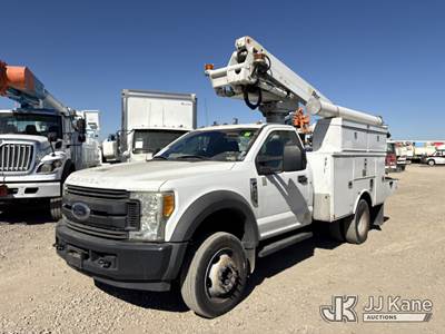 Altec AT235, 40 ft, Articulating & Telescopic Bucket