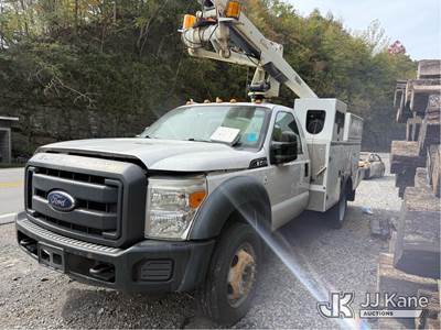 Ford F-450 Boom / Bucket Truck