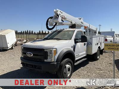 Ford F-550 Boom / Bucket Truck