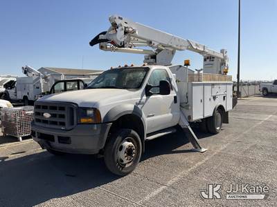Ford F-550 Boom / Bucket Truck