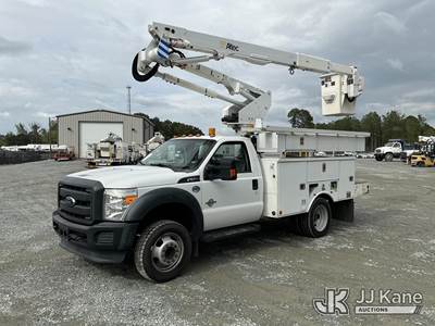 Ford F-550 Boom / Bucket Truck
