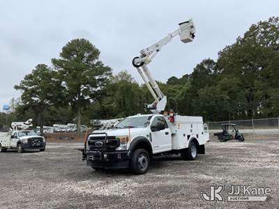 Altec AT37G, 42 ft, Articulating & Telescopic Bucket Truck