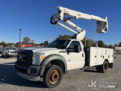 Altec AT37G, 42 ft, Articulating & Telescopic Bucket Truck