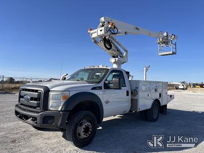 Altec AT235-P, 35 ft, Articulating & Telescopic Non-Insulated Cable Placing Bucket Truck