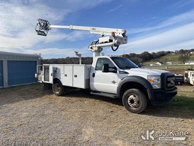 Altec AT235-P, 40 ft, Articulating & Telescopic Non-Insulated Cable Placing Bucket Truck