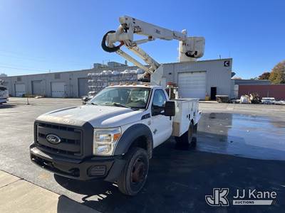 Altec AT37G, 42 ft, Articulating & Telescopic Bucket Truck
