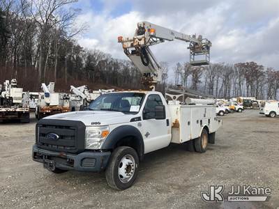 Ford F-550 Boom / Bucket Truck