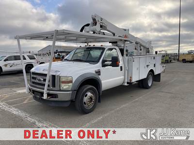 Altec AT37G, 37 ft, Articulating & Telescopic Bucket
