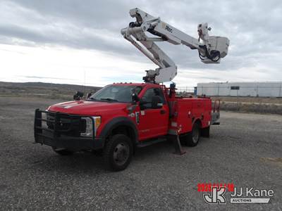 Altec AT37M, 42 ft, Articulating & Telescopic Material Handling Bucket Truck