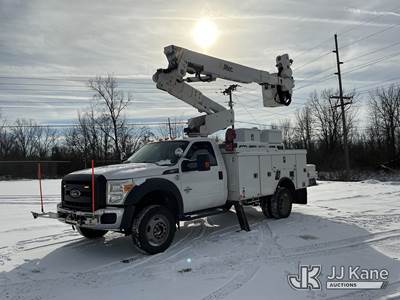 Altec AT40M, 45 ft, Articulating & Telescopic Material Handling Elevator Bucket Truck