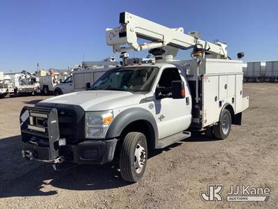Versalift SST37EIH, 42 ft, Articulating & Telescopic Bucket Truck