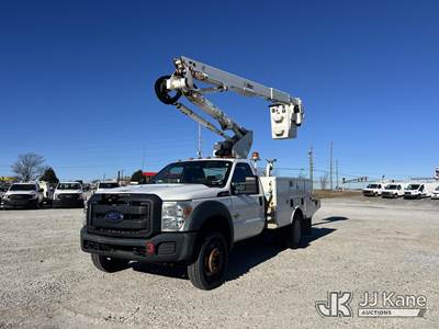 Altec AT40G, 45 ft, Articulating & Telescopic Bucket Truck