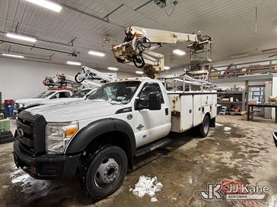 Altec AT235-P, 40 ft, Articulating & Telescopic Non-Insulated Cable Placing Bucket Truck