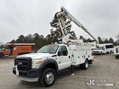 Altec AT35G, 40 ft, Articulating & Telescopic Bucket Truck