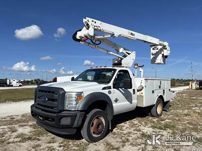 Altec AT40G, 45 ft, Articulating & Telescopic Bucket Truck