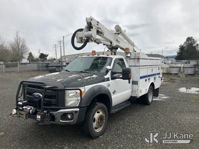Altec AT37G, 42 ft, Articulating & Telescopic Bucket Truck