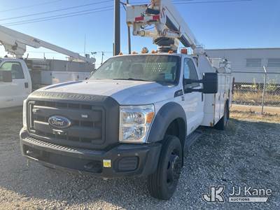 Versalift SST37, 42 ft, Articulating & Telescopic Bucket Truck