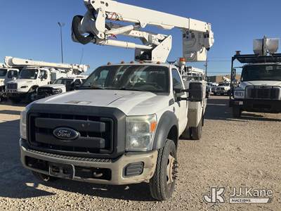 Altec AT40G, 45 ft, Articulating & Telescopic Bucket Truck
