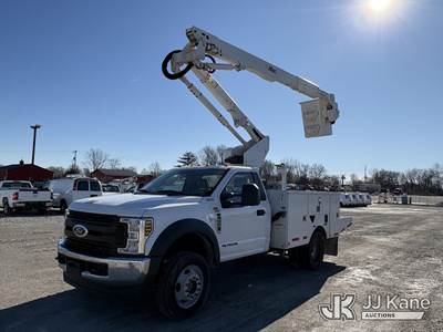 Altec AT40G, 45 ft, Articulating & Telescopic Bucket Truck