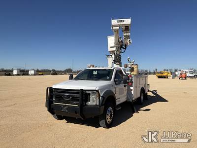 Versalift VST-47SI, 52 ft, Articulating & Telescopic Material Handling Bucket Truck