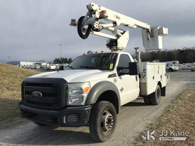 Altec AT237, 42 ft, Articulating & Telescopic Non-Insulated Bucket Truck