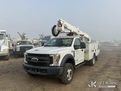 Altec AT40G, 45 ft, Articulating & Telescopic Bucket