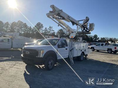 Altec AT48S, 53 ft, Articulating & Telescopic Non-Insulated Platform Lift