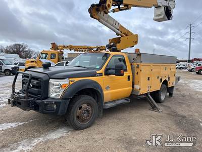 Altec AT40M, 45 ft, Articulating & Telescopic Material Handling Bucket Truck