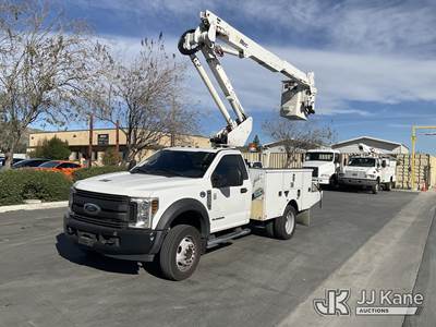 Altec AT37G, 42 ft, Articulating & Telescopic Bucket Truck