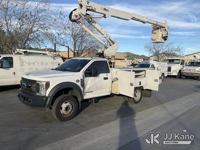 Altec A737G, 42 ft, Articulating & Telescopic Bucket Truck