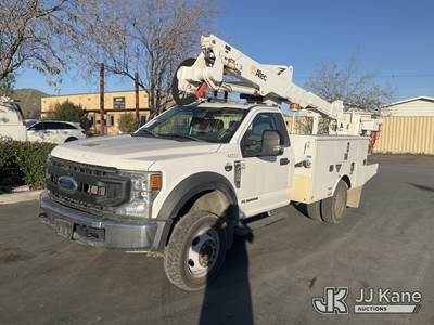Altec AT37G, 42 ft, Articulating & Telescopic Bucket Truck