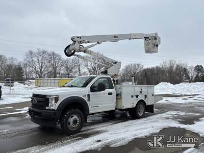 Altec AT40G, 45 ft, Articulating & Telescopic Bucket Truck