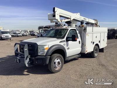 Versalift SST37EIH-01, 42 ft, Telescopic Bucket Truck