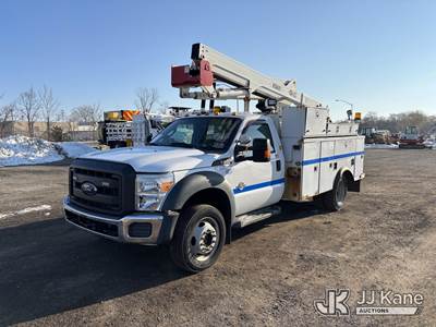 Versalift SST40EIH-01, 45 ft, Articulating & Telescopic Bucket Truck