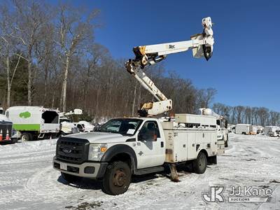 Altec AT40M, 45 ft, Articulating & Telescopic Material Handling Bucket Truck