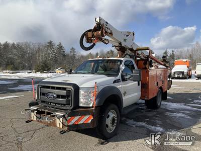 Altec AT37G, 42 ft, Articulating & Telescopic Bucket Truck
