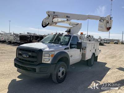 Altec AT37G, 42 ft, Articulating & Telescopic Bucket Truck