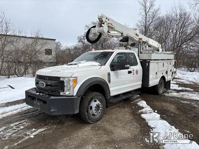 Altec AT40G, 45 ft, Articulating & Telescopic Bucket Truck