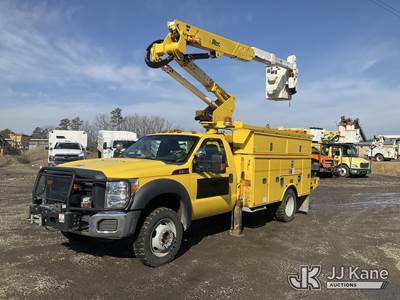 Altec AT37G, 42 ft, Articulating & Telescopic Bucket Truck