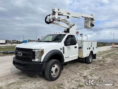 Altec AT37G, 42 ft, Articulating & Telescopic Bucket Truck