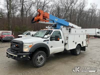 Altec AT37G, 42 ft, Articulating & Telescopic Bucket Truck