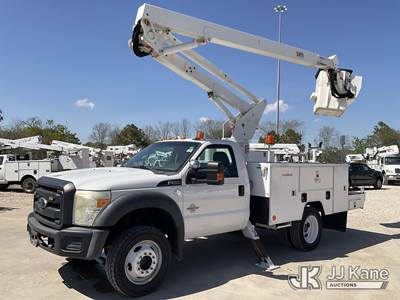 ETI ETC40-IH, 45 ft, Articulating & Telescopic Bucket Truck