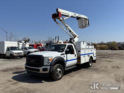 Versalift SST40EIH-01, 45 ft, Articulating & Telescopic Bucket Truck