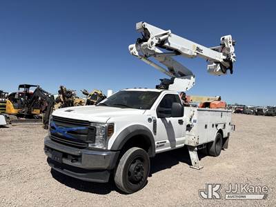 Altec AT41M, 45 ft, Articulating & Telescopic Material Handling Bucket Truck