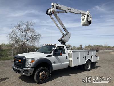 Altec AT37G, 42 ft, Articulating & Telescopic Bucket Truck