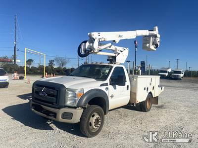 Altec AT37G, 43 ft, Articulating & Telescopic Bucket Truck