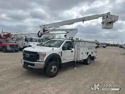 Altec AT40G, 45 ft, Material Handling Bucket Truck