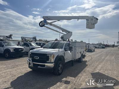 Altec AT40G, 45 ft, Material Handling Bucket Truck