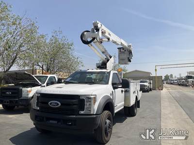 Altec AT37G, 42 ft, Articulating & Telescopic Bucket Truck